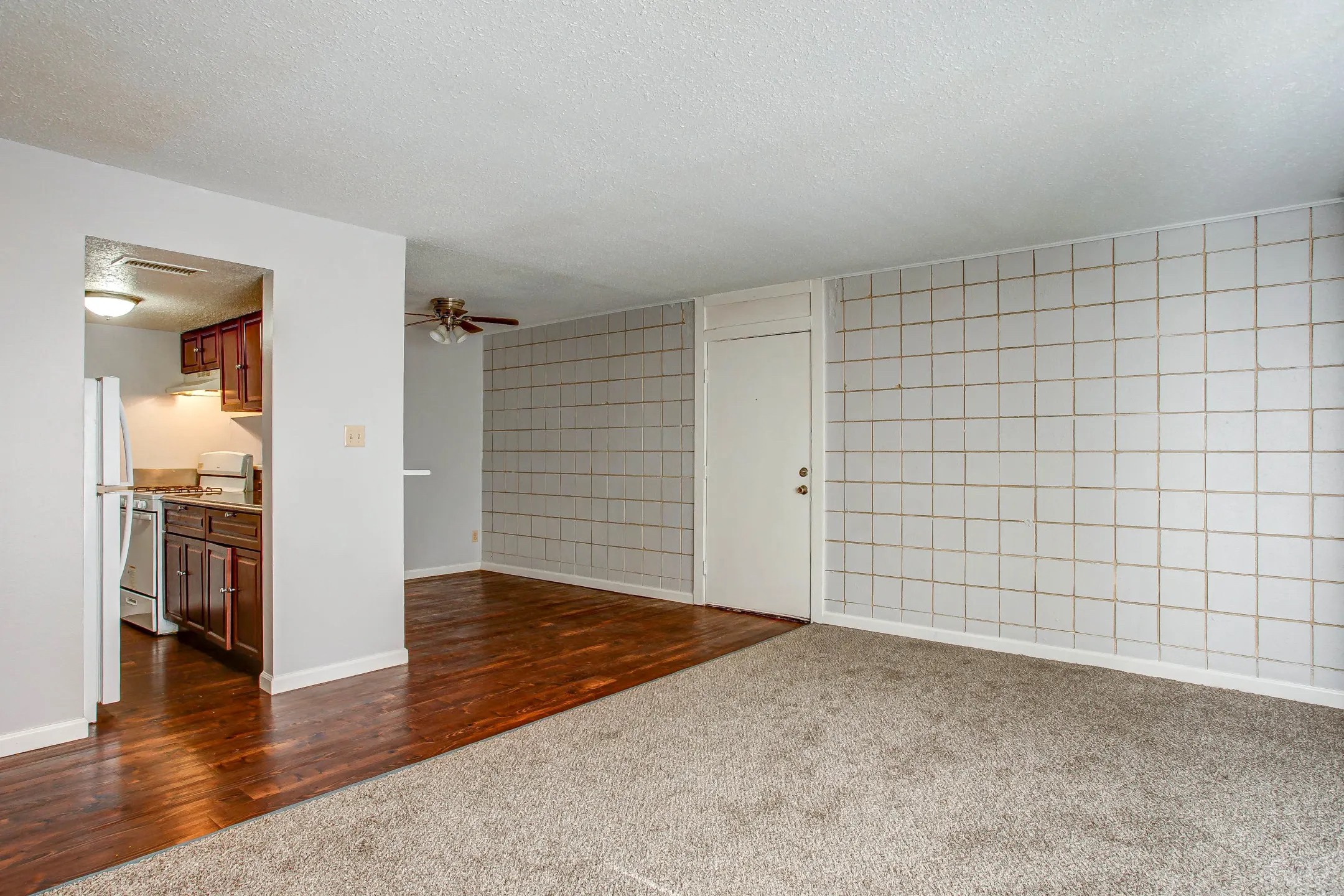 Hathaway Village Apartments, 11470 Latonka Trail, Florissant, MO RentCafe